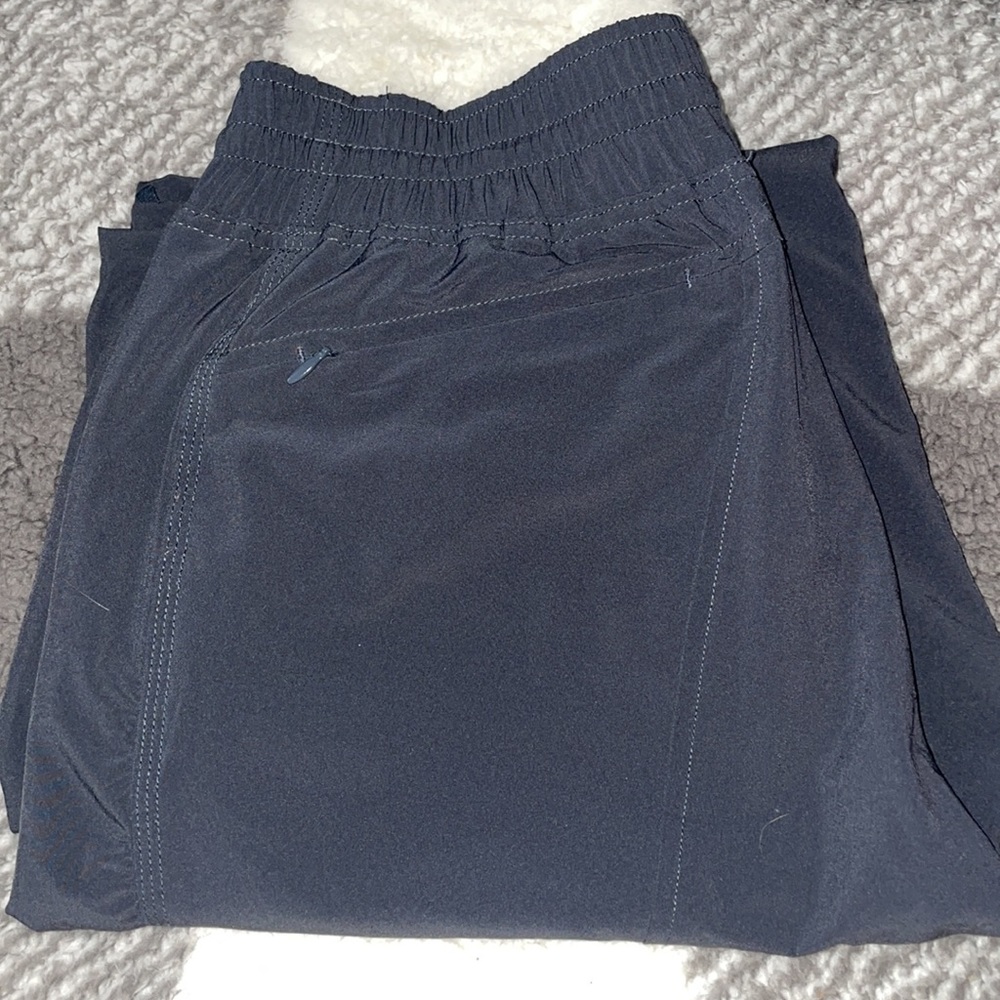 Lined Athleta Pants -GUC- Size Large Petite